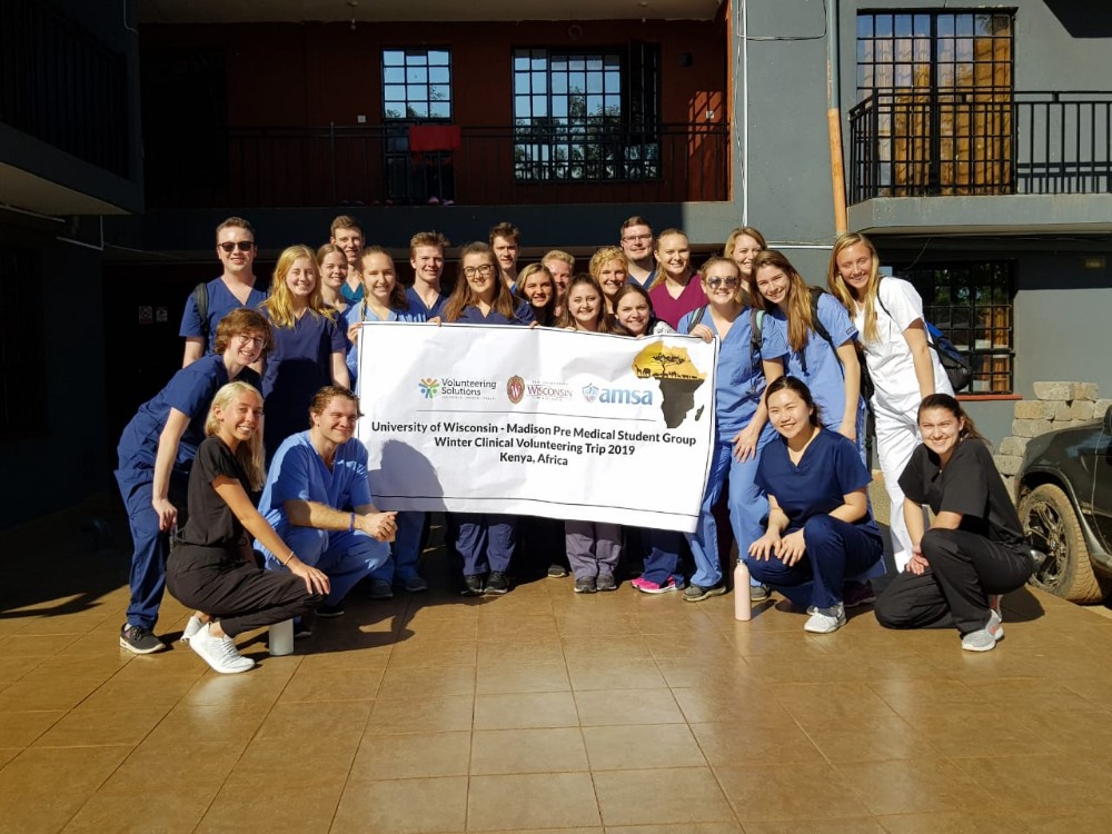 Pre Medical Student Group from University of Wisconsin in Kenya in Jan 2019>