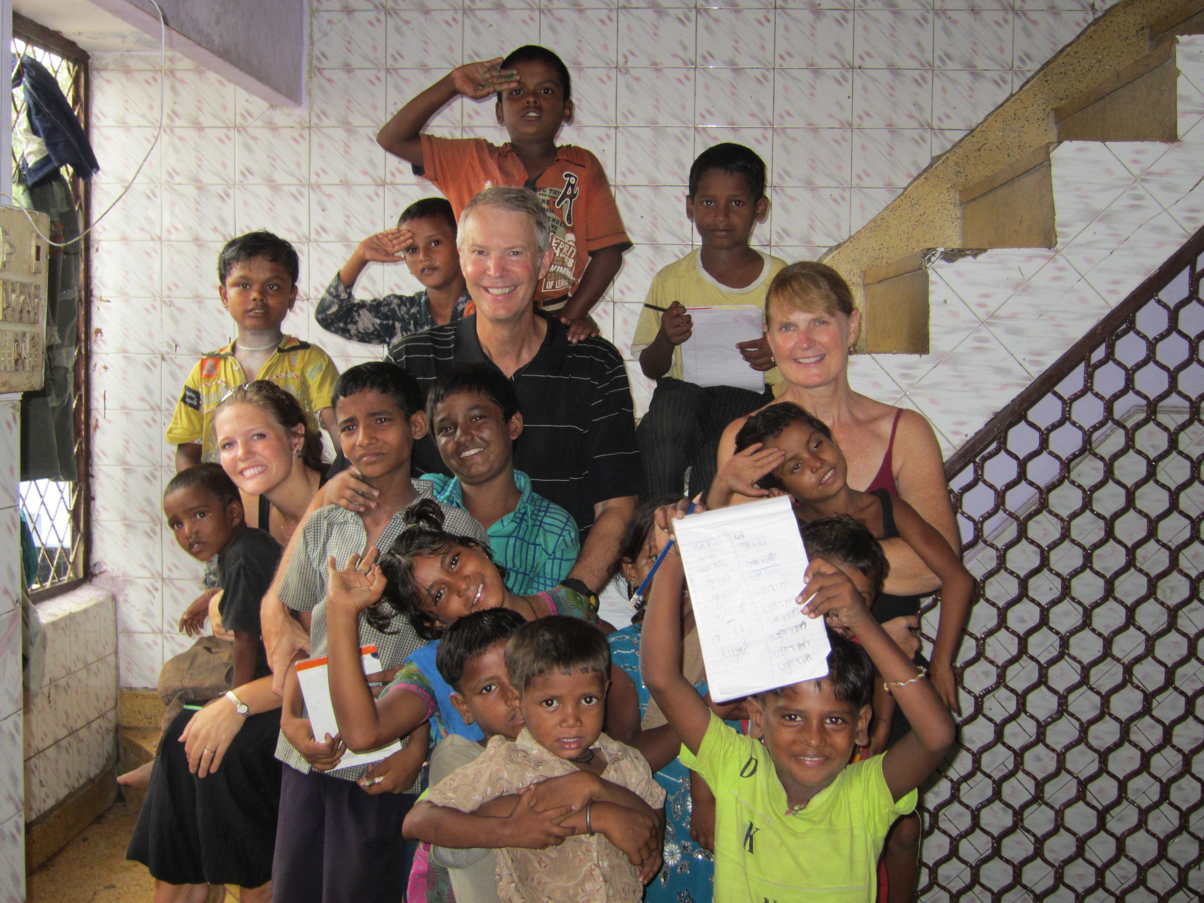 family volunteering with VOLSOL