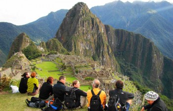 Top 5 Destinations For An Adventurous Volunteering Travel