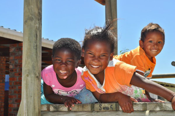volunteer in south africa with children