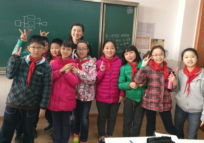 Christina Li while volunteering in China