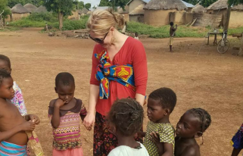 Why Is It Necessary To Volunteer Abroad Through An Organization?