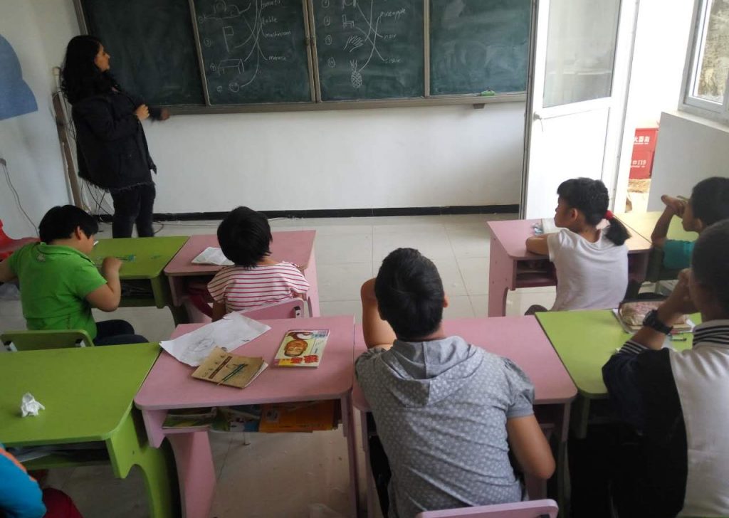 volunteer teaching in China
