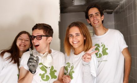 volunteer vacations abroad