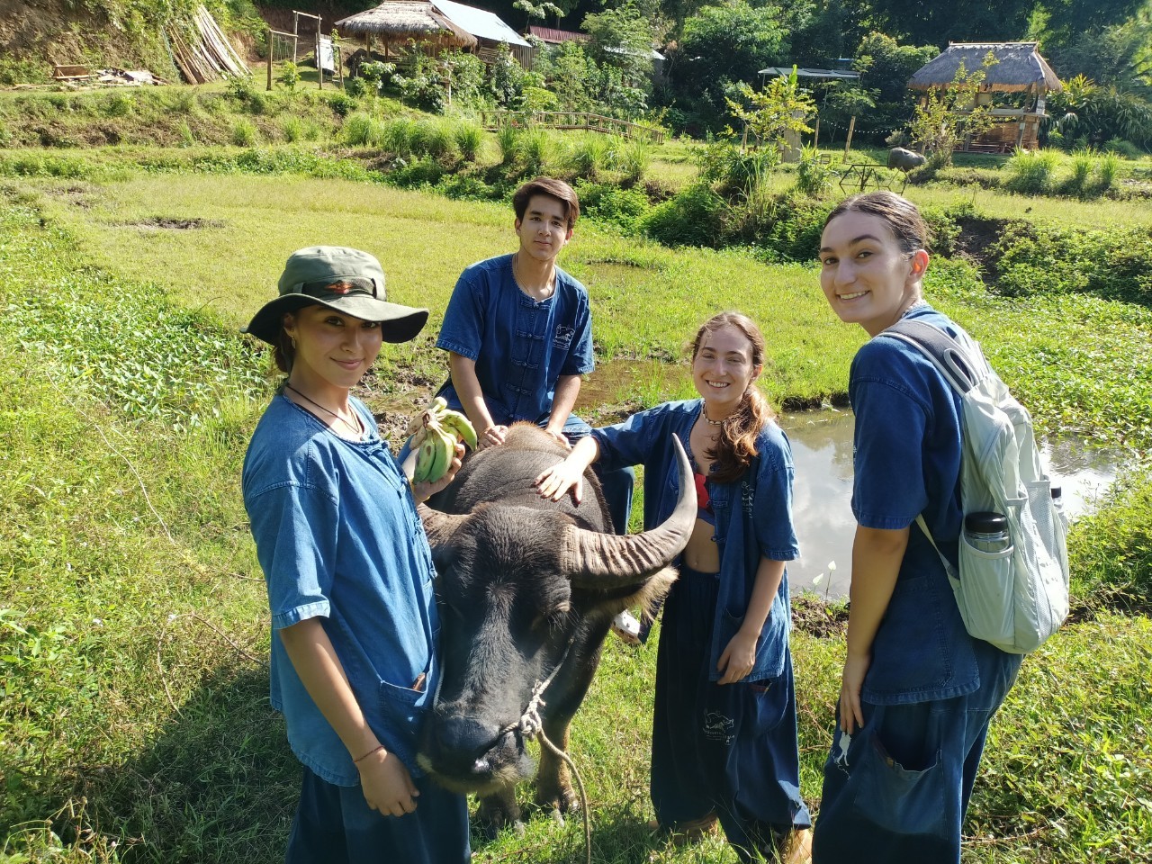 winter break volunteer programs abroad