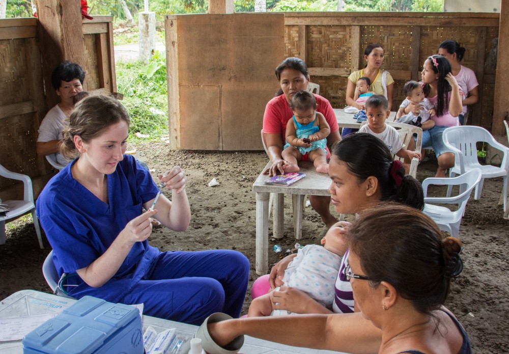 medical volunteering in Philippines