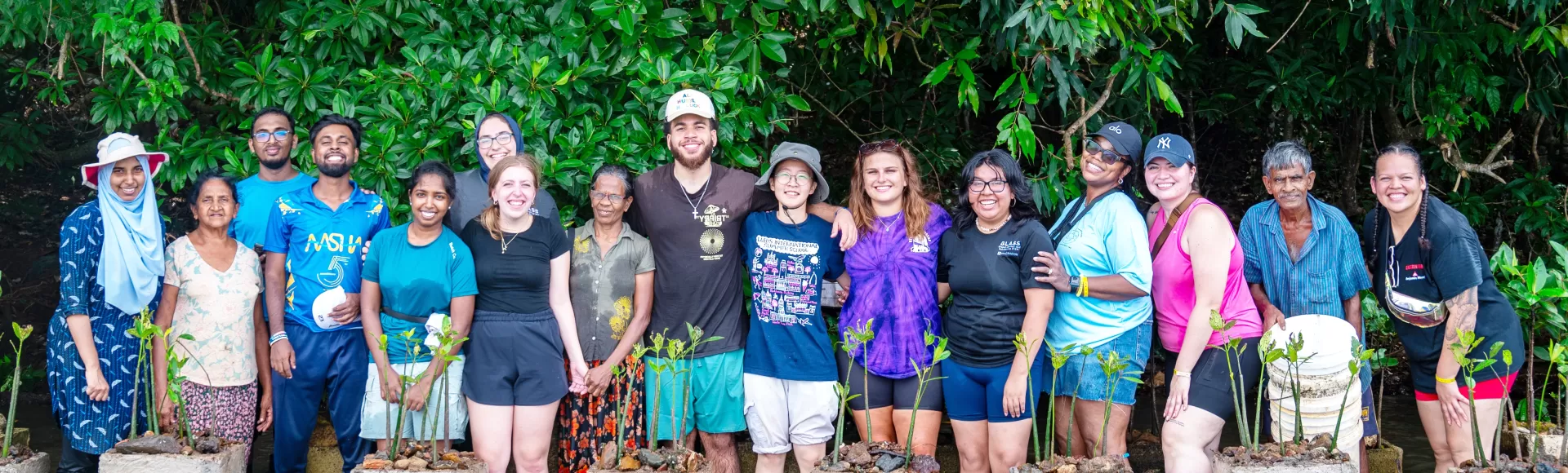 Volunteer abroad with confidence