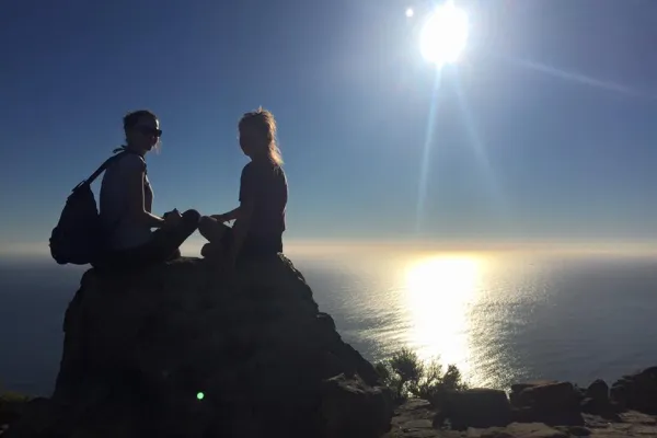 Best Summer Volunteer Programs for High School Students Abroad