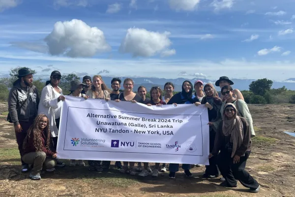 How to Choose the Best Volunteer Abroad Program for Students