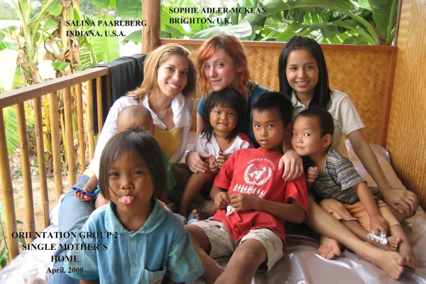 Essential Things to Know When You Volunteer with Children Abroad