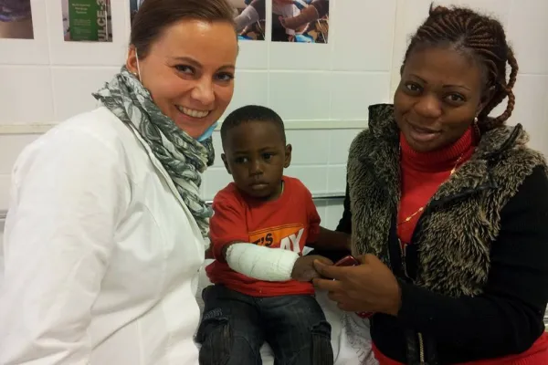 Life-Changing Mission Trips to Africa with Volunteering Solutions