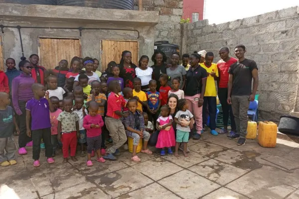 Volunteering Abroad 101: Everything That You Must Know