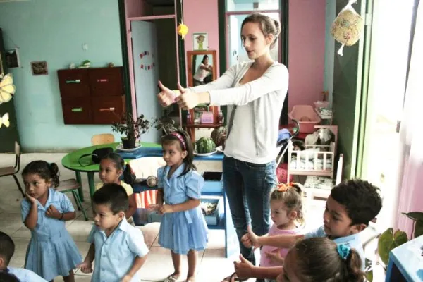 Childcare Volunteering in Costa Rica