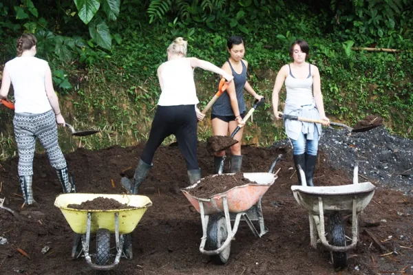 Amazon Animal Rescue Center - Ecuador