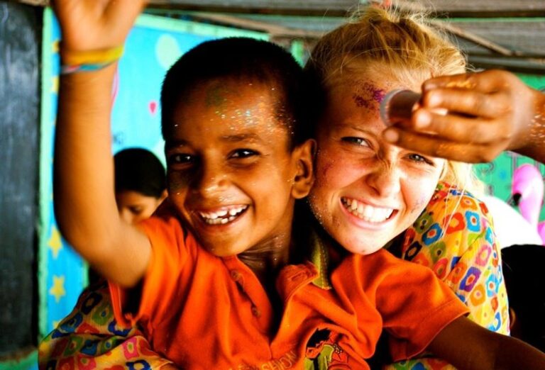 A volunteer working with street children in Delhi, India