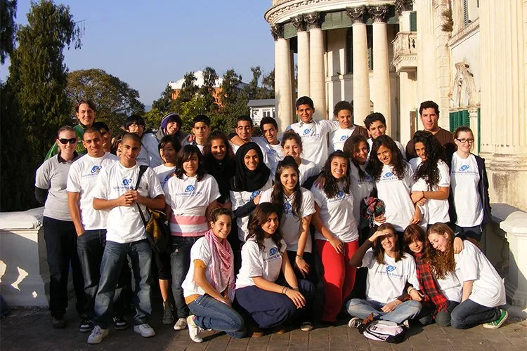 Viajes de Inmersión Global y Aprendizaje Experiencial en el Extranjero
