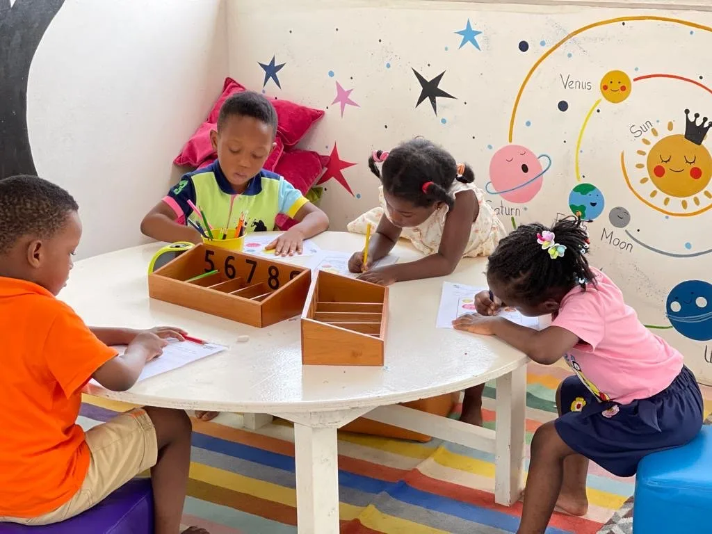 Kindergarten- und Lehrfreiwilligenprogramm in Ghana