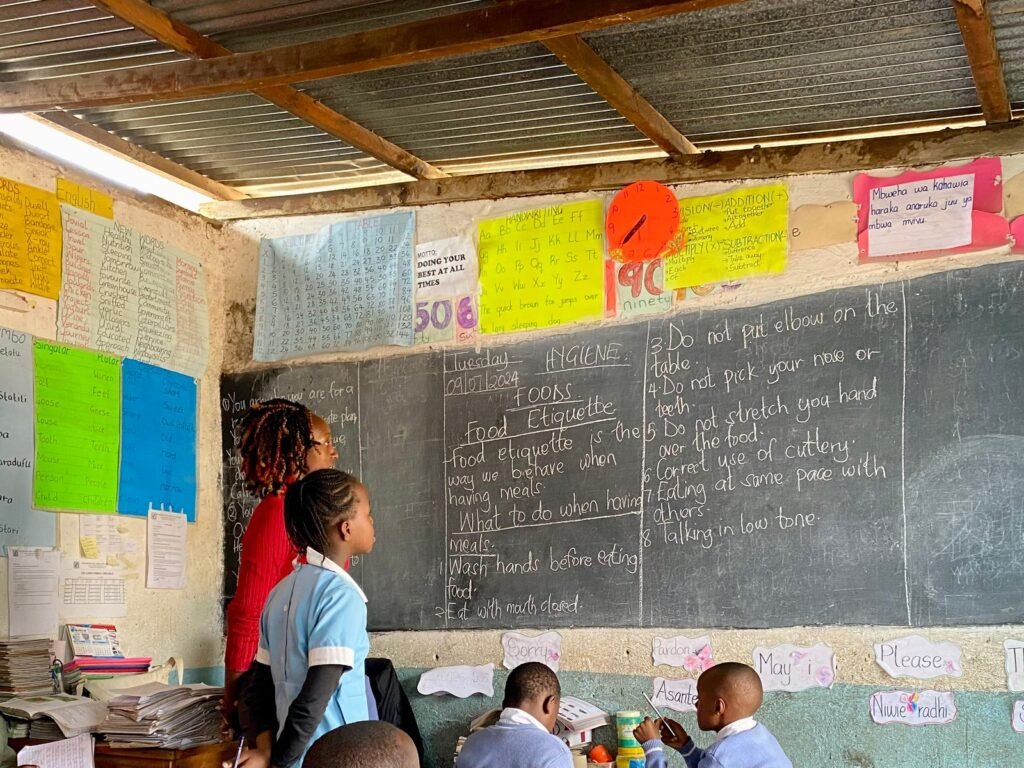 Volunteer Teaching in Kenya